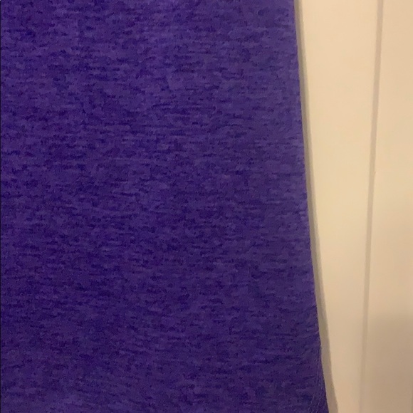 Workout Top - Picture 2 of 3